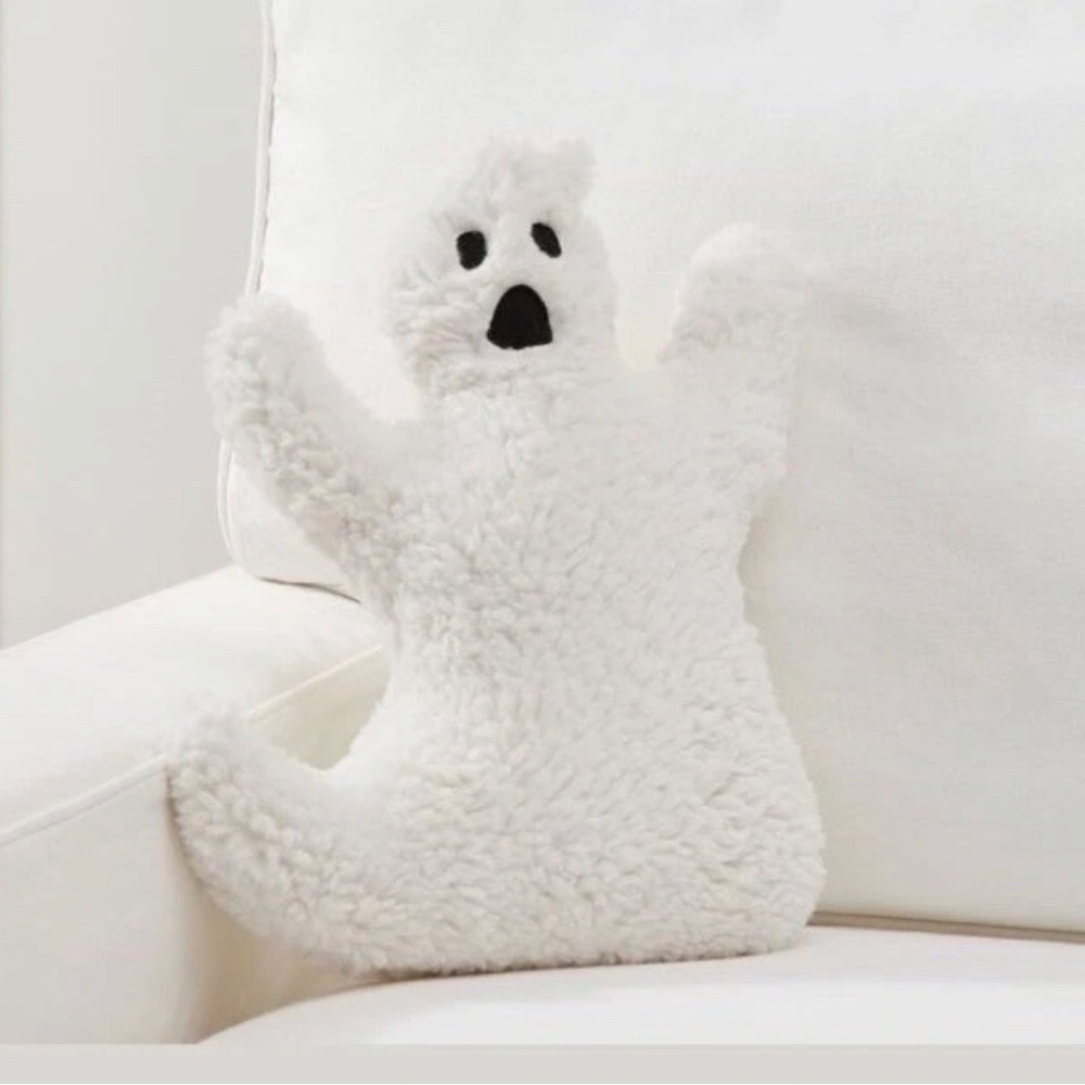 Pottery Barn White Ghost-Shaped Halloween Adorable Throw Pillow Brand New